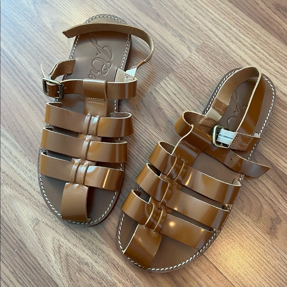 J. Crew Fisherman sandals in shiny spazzolato leather Size 7.5